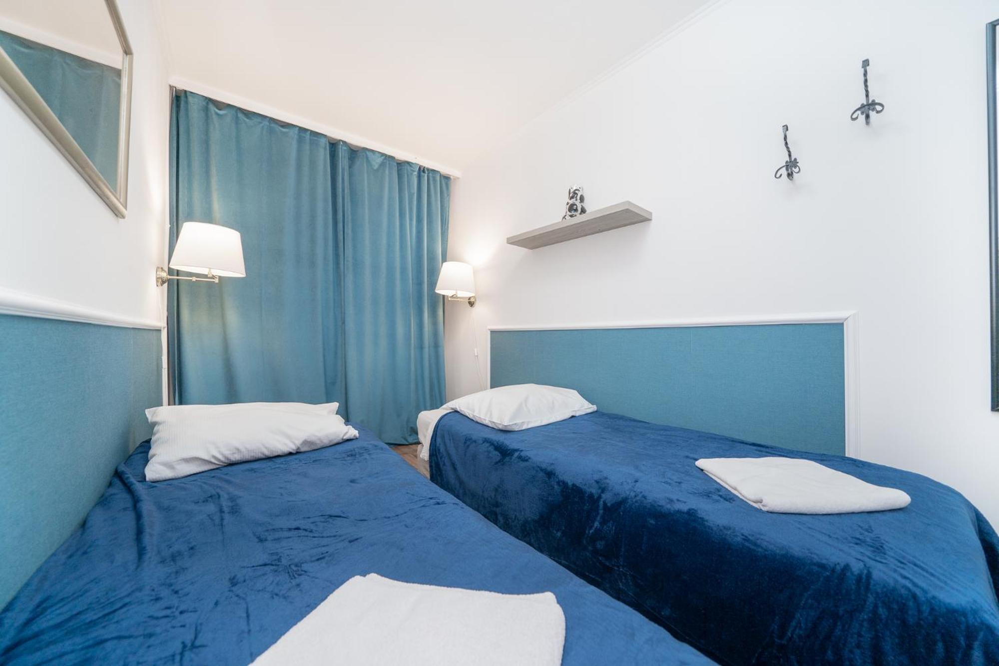 Mgr Pokoje W Samym Centrum Warszawy By Metro Rondo Onz - Super Bed Year23 Warsaw Exterior photo